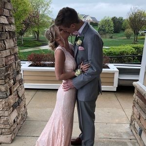 Meet your Posher, Anabelle